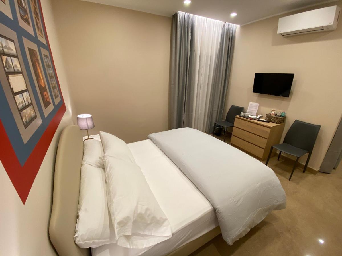 Mdc Luxury Rooms Napels Buitenkant foto