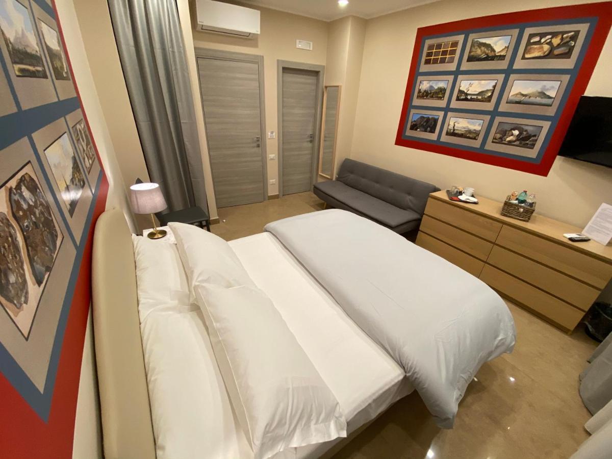 Mdc Luxury Rooms Napels Buitenkant foto