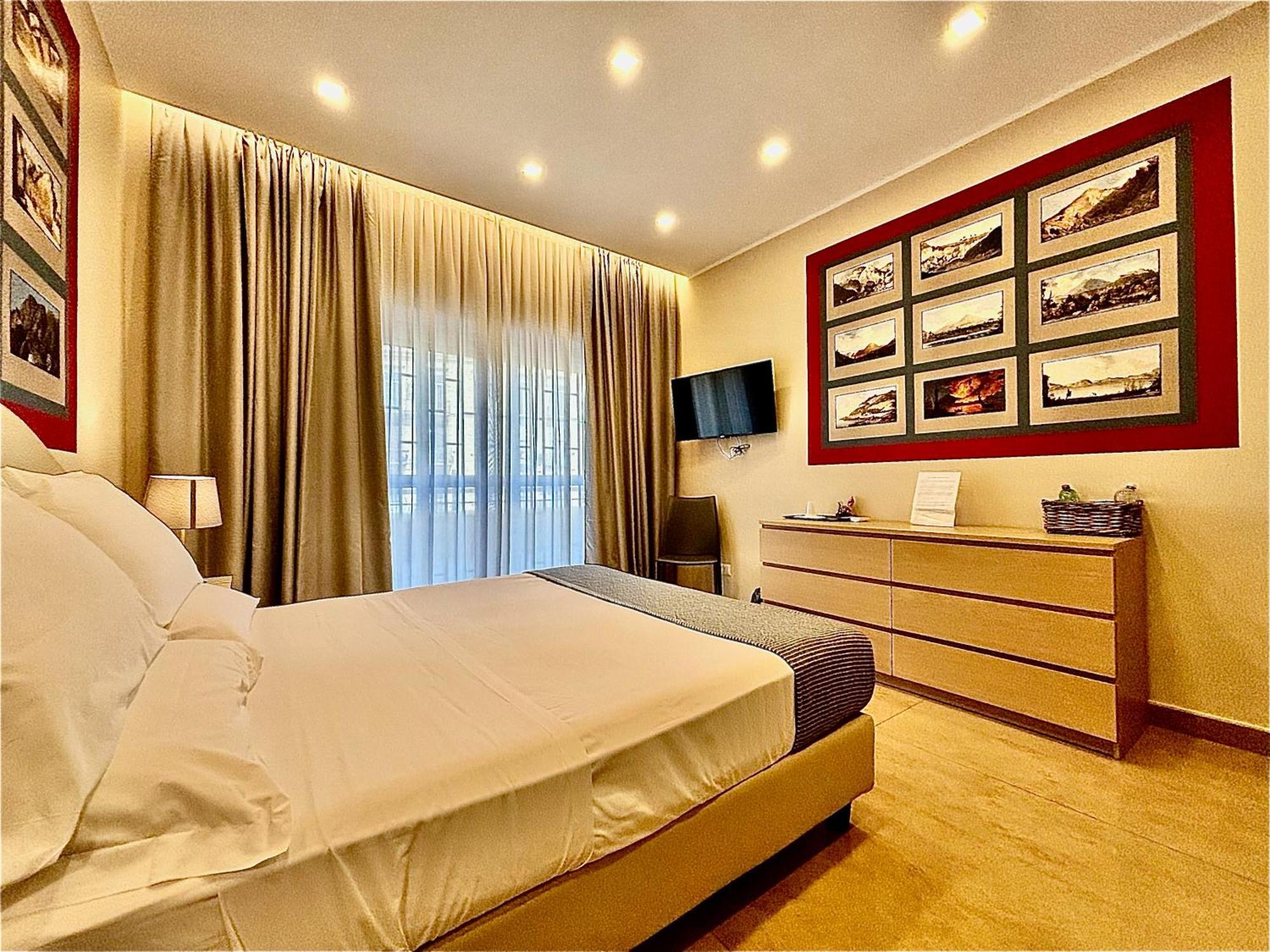 Mdc Luxury Rooms Napels Buitenkant foto