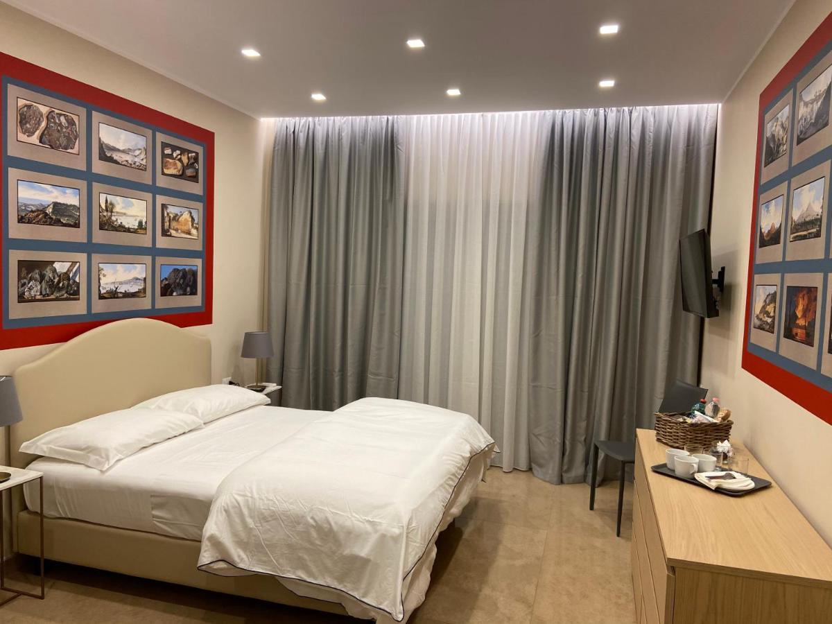 Mdc Luxury Rooms Napels Buitenkant foto